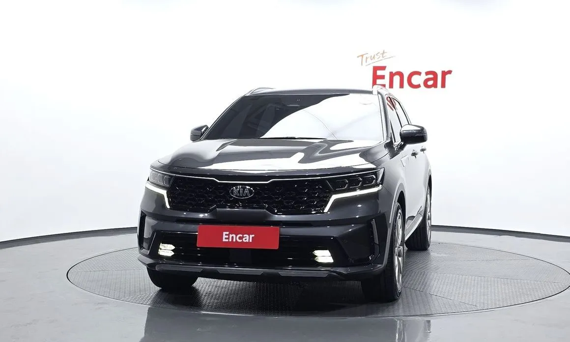 Kia Sorento — фото 5