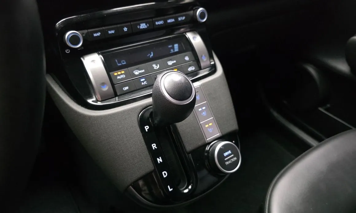 Hyundai Casper 2023 из KR, фото 4