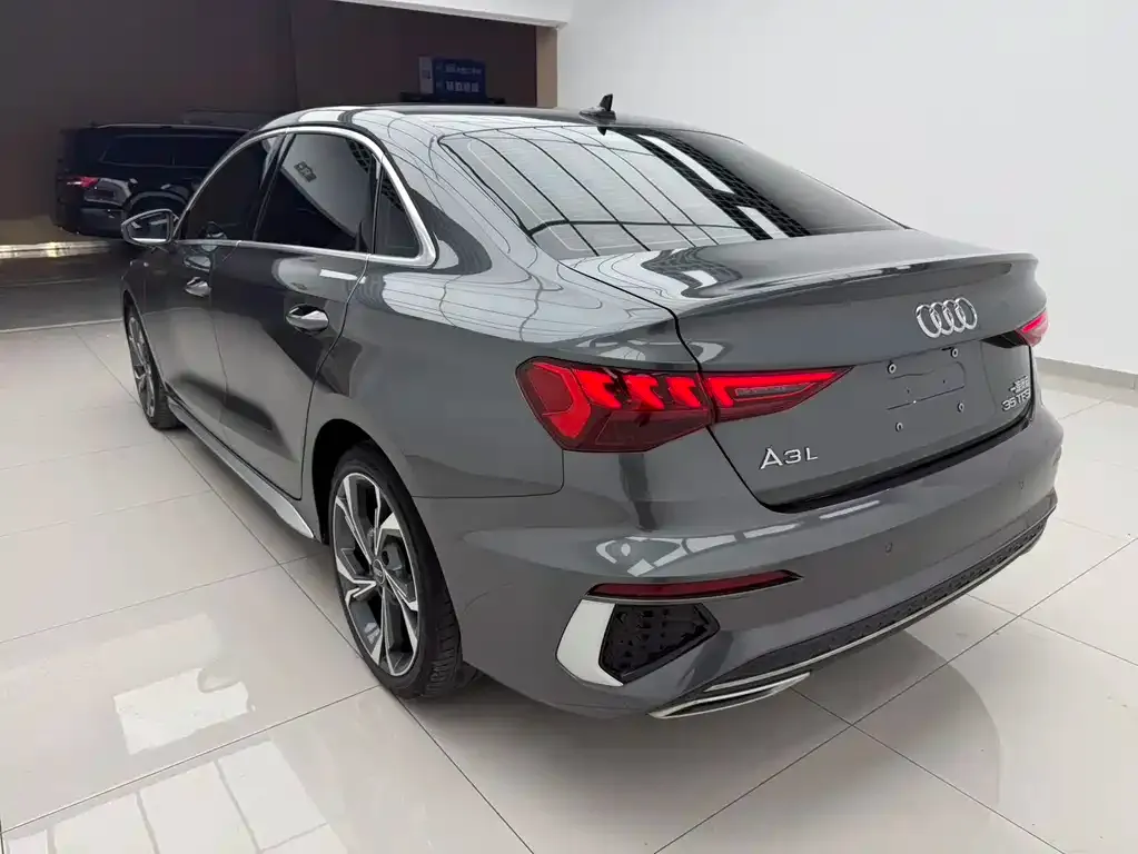 Audi A3 — фото 5