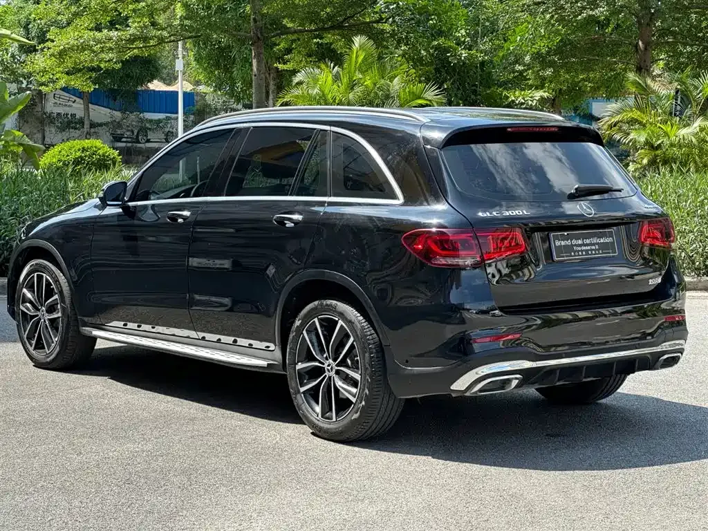 Mercedes-Benz GLC — фото 5