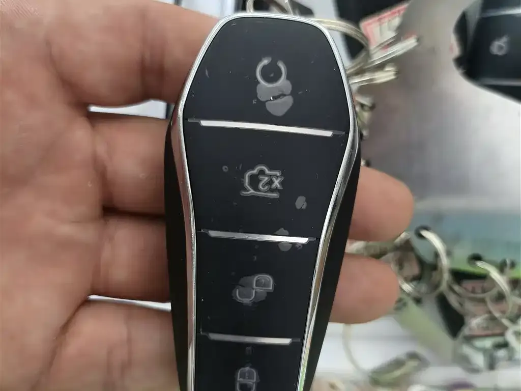 BYD Seal 05 DM-i — фото 7