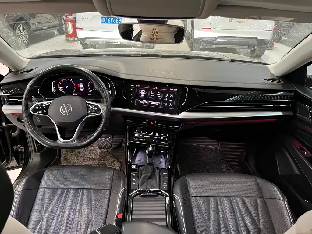 Volkswagen Passat — фото 10