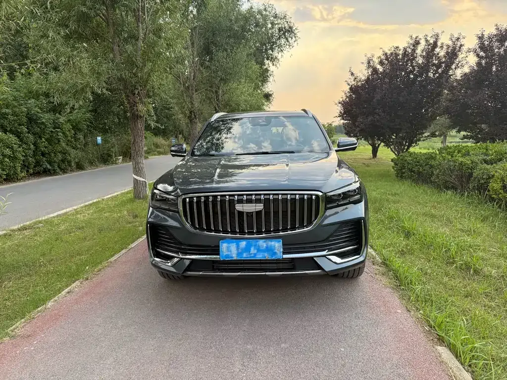 Geely Xingyue L — фото 9