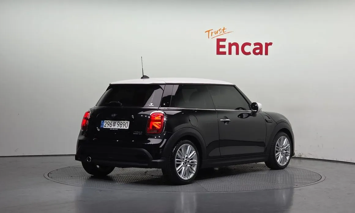 Mini Cooper 2023 из KR, фото 9