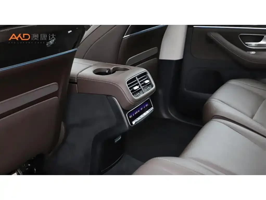 Mercedes-Benz GLS 2024 из CN, фото 8