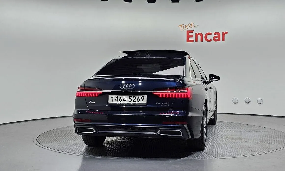 Audi A6 — фото 2