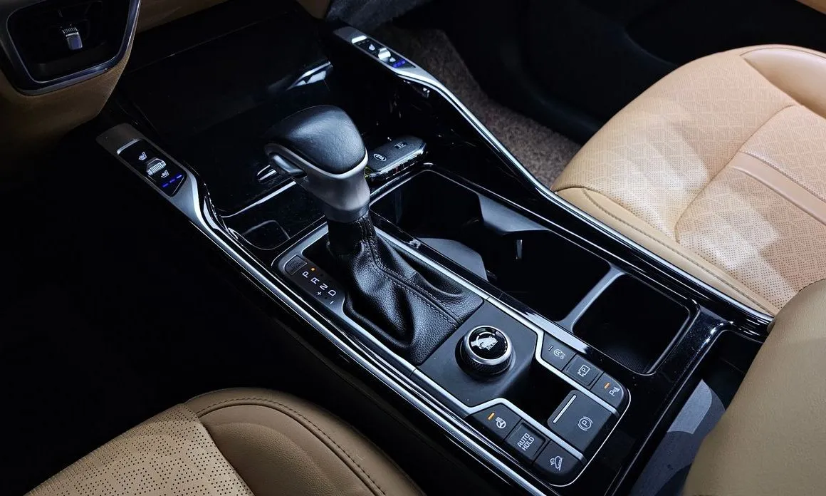 Kia Sorento — фото 9