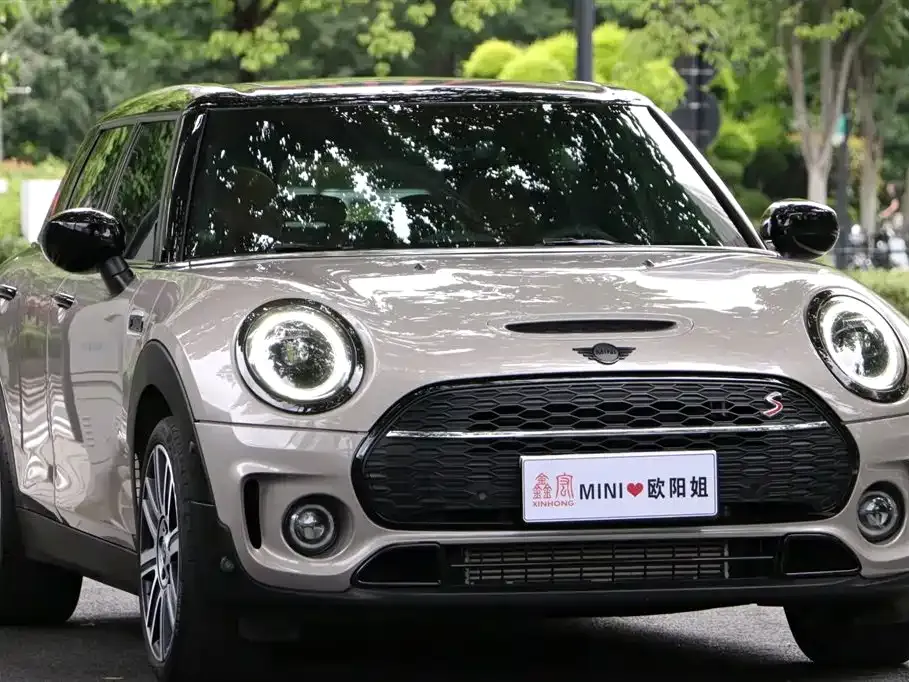 MINI Clubman — фото 6