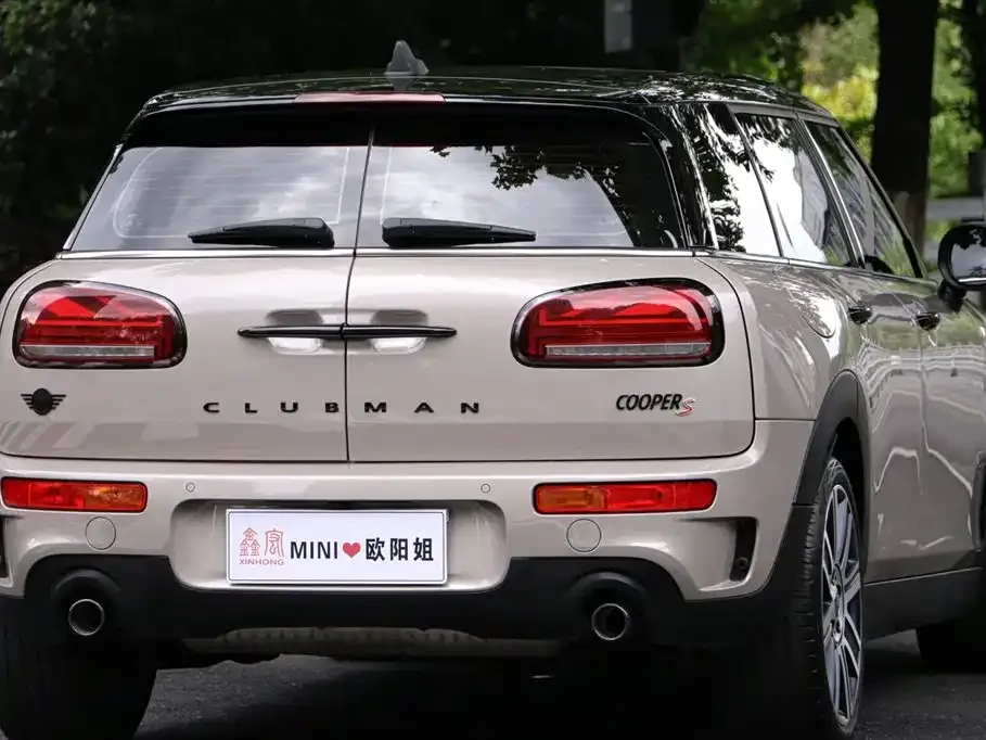 MINI Clubman — фото 3