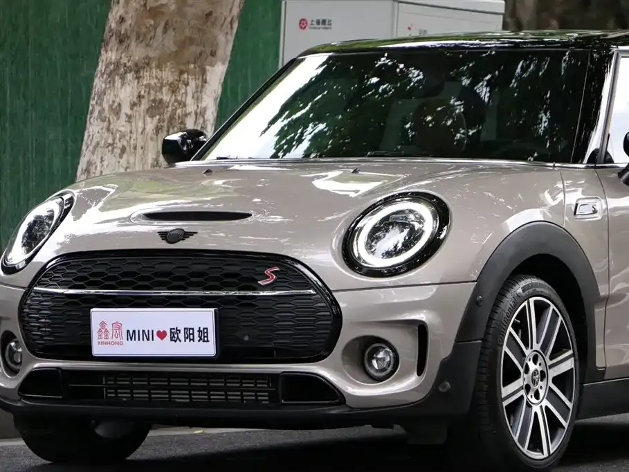 MINI Clubman — фото 2