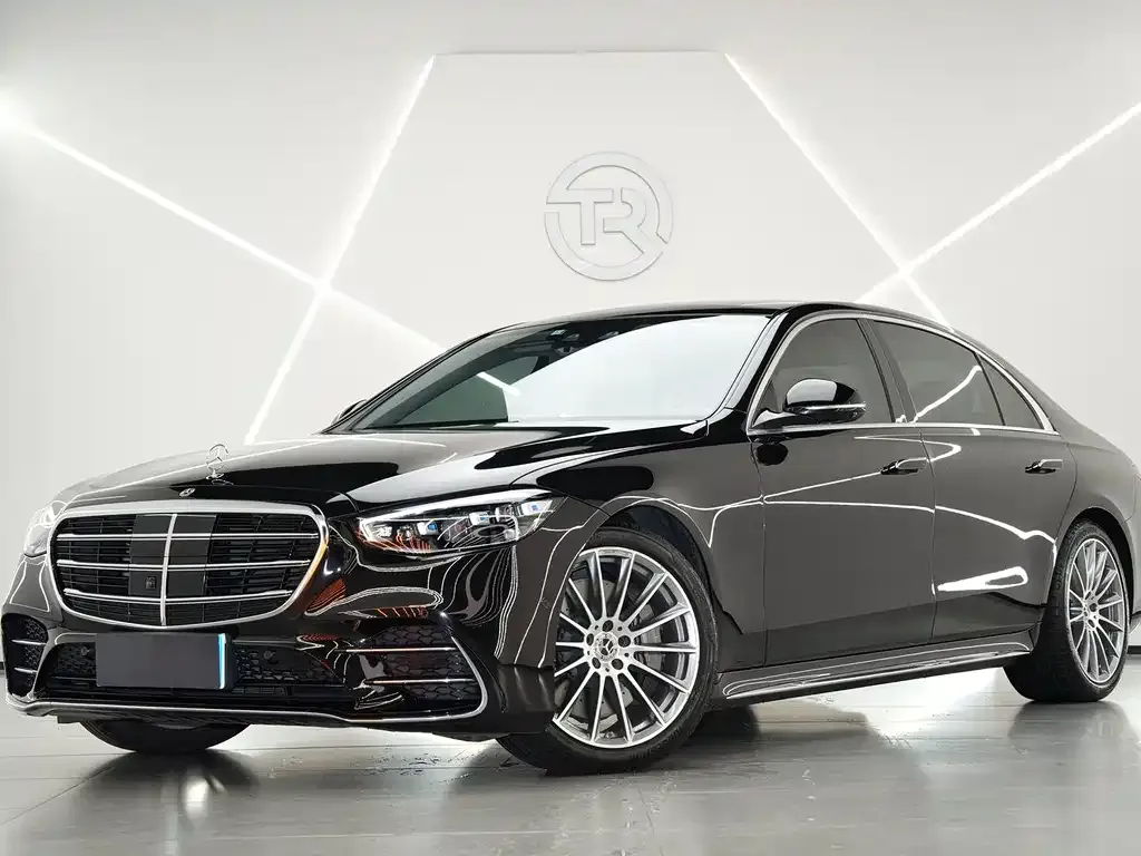 Mercedes-Benz S-Class — фото 1