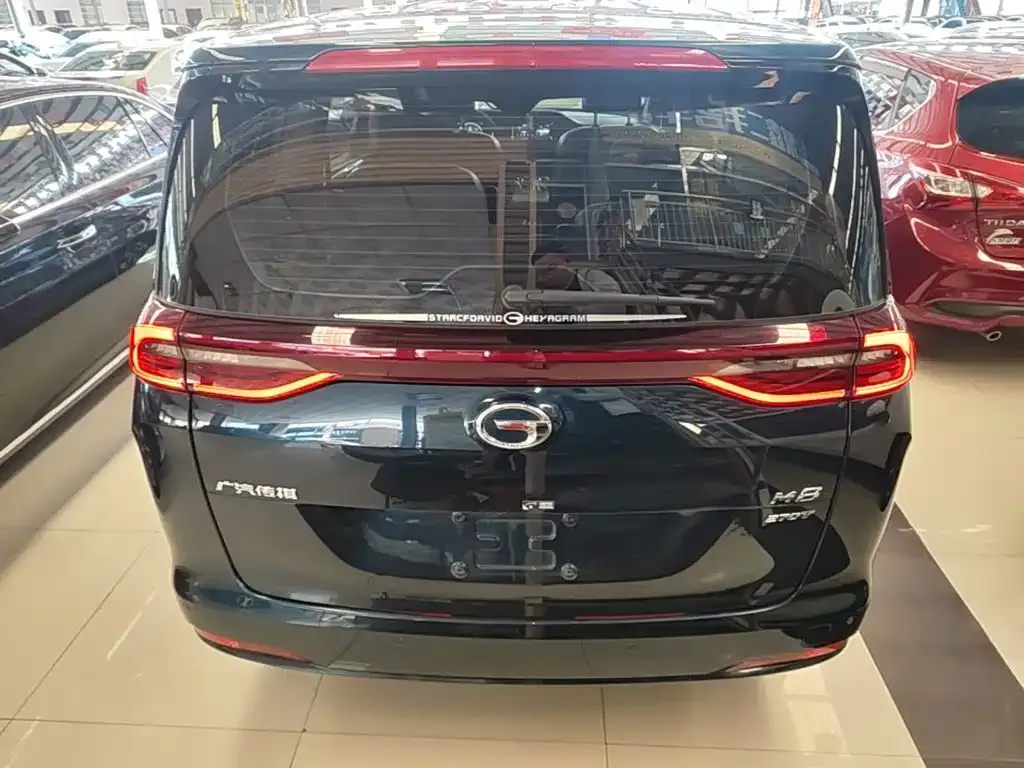 GAC Motor Trumpchi M6 — фото 6