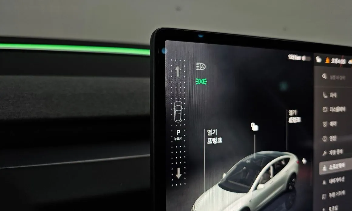 Tesla Model 3 — фото 6