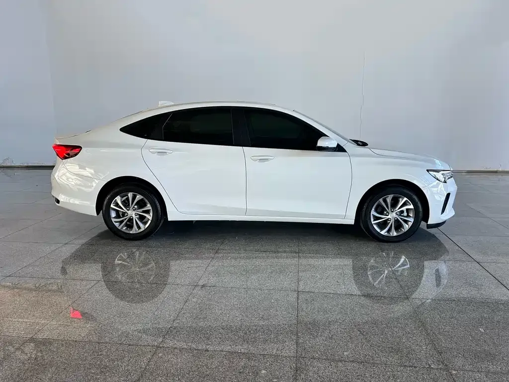 Buick Verano 2025 из CN, фото 4