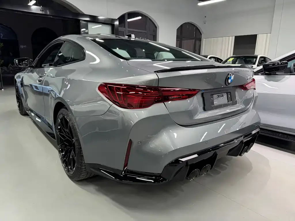 BMW M4 — фото 5