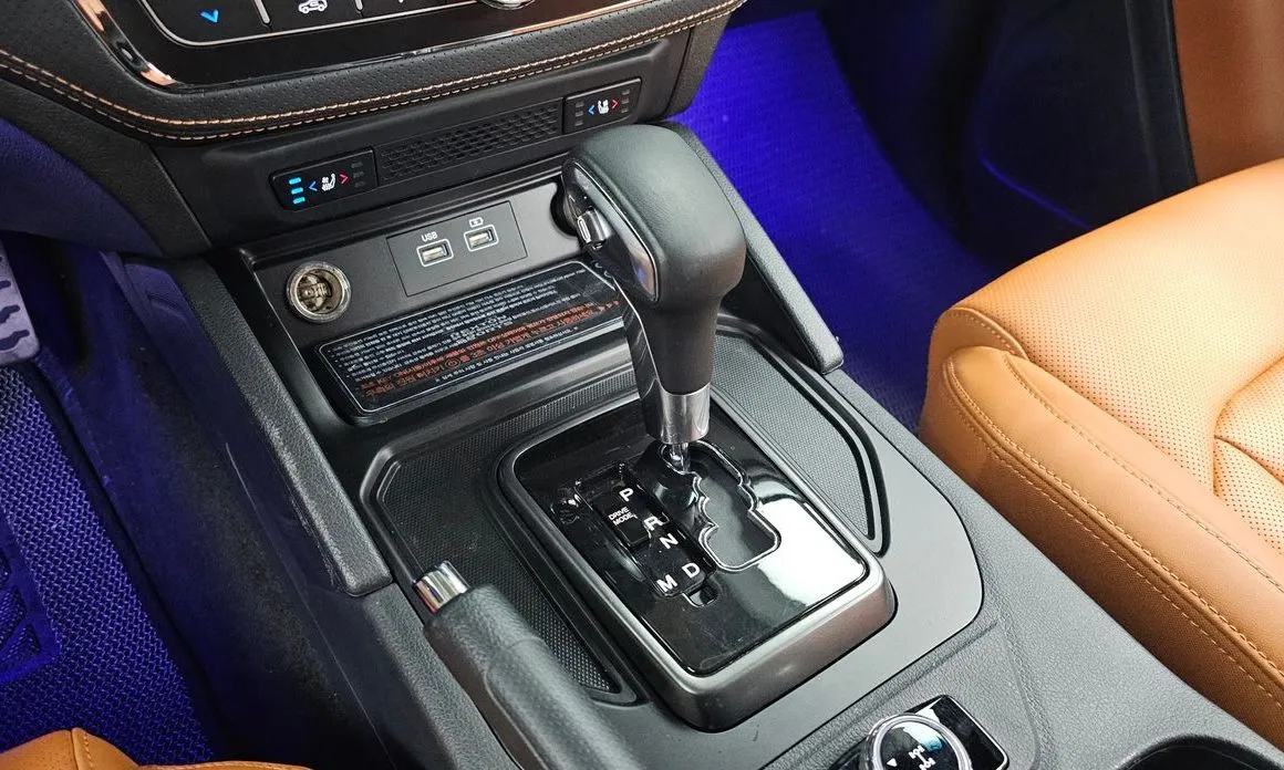 KG Mobility (Ssangyong) Rexton — фото 9
