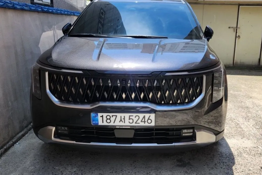Kia Carnival 2025 из KR, фото 1