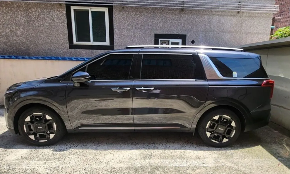 Kia Carnival 2025 из KR, фото 5