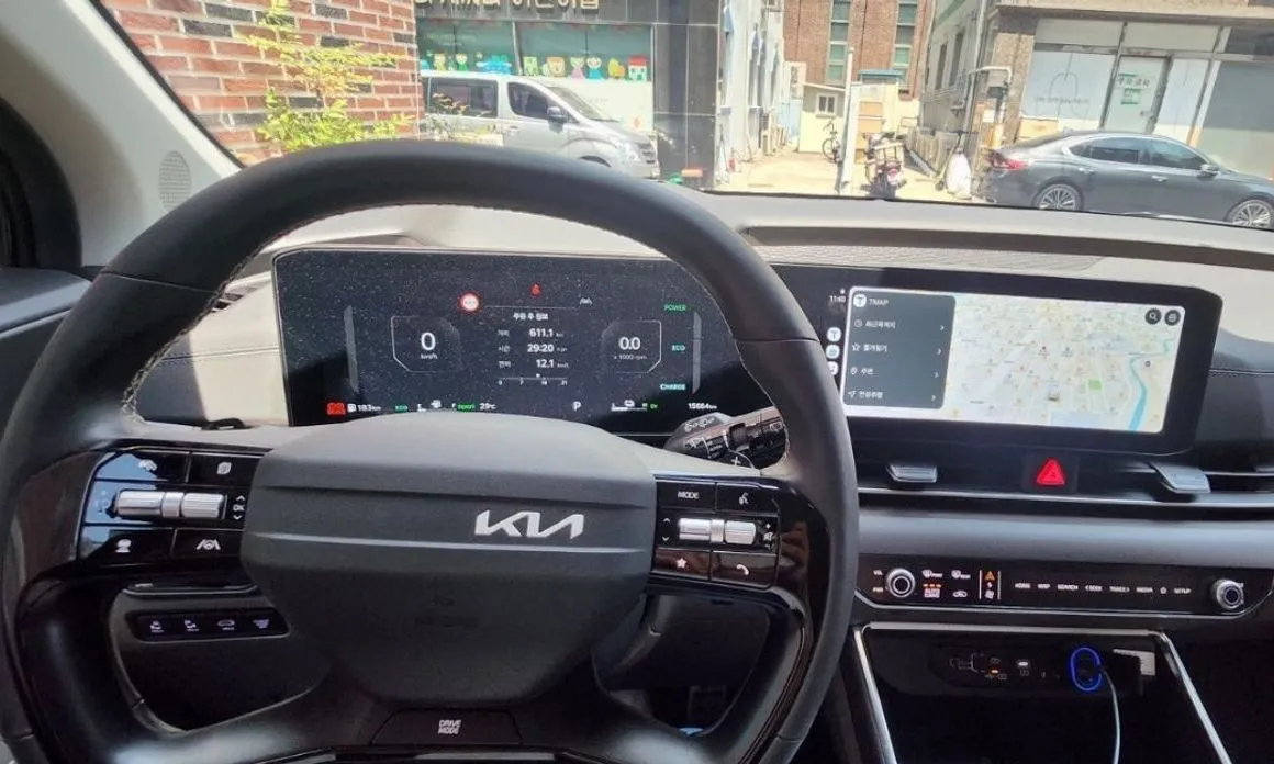 Kia Carnival 2025 из KR, фото 6