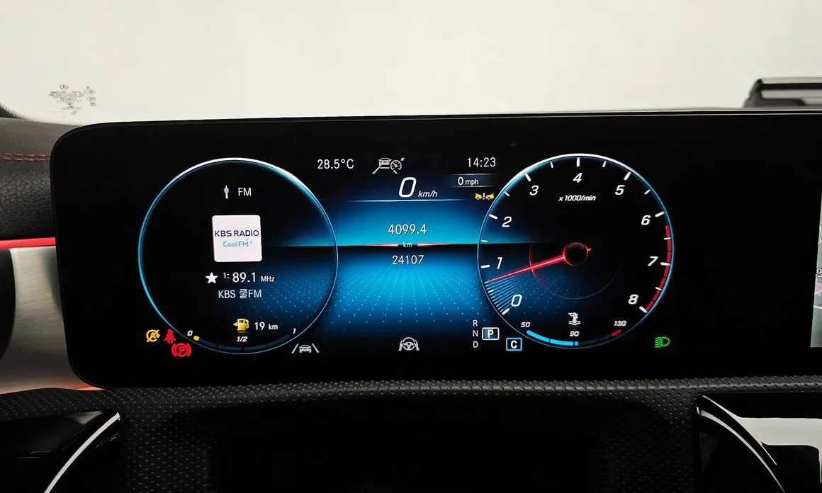 Mercedes-Benz CLA-Class 2023 из KR, фото 3