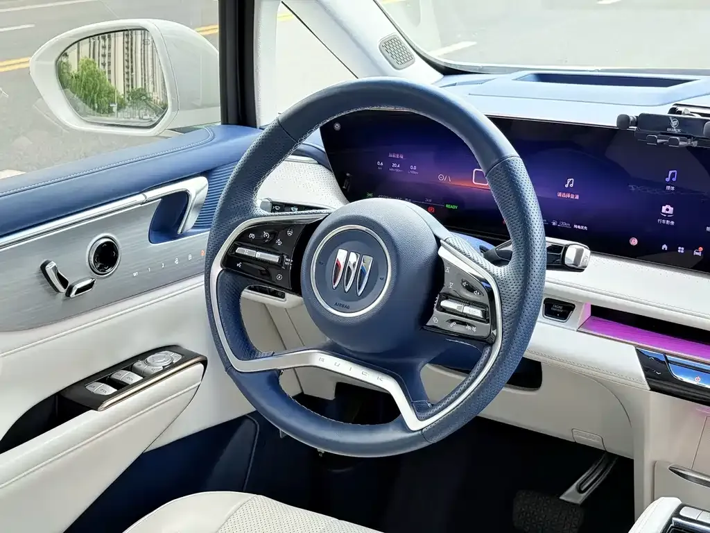 Buick GL8 Hybrid — фото 7