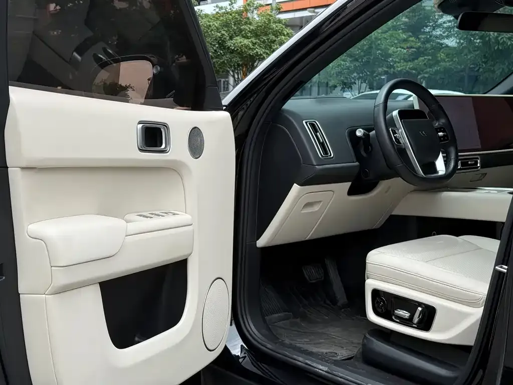 Li Auto L8 2023 из CN, фото 4