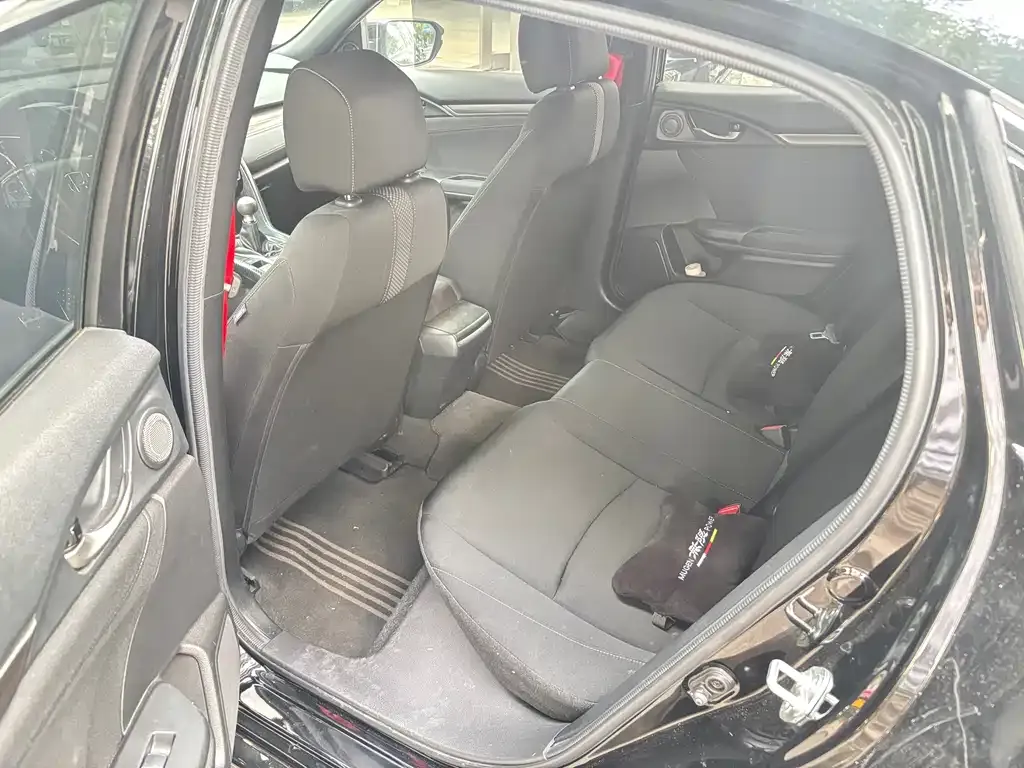 Honda Civic — фото 5
