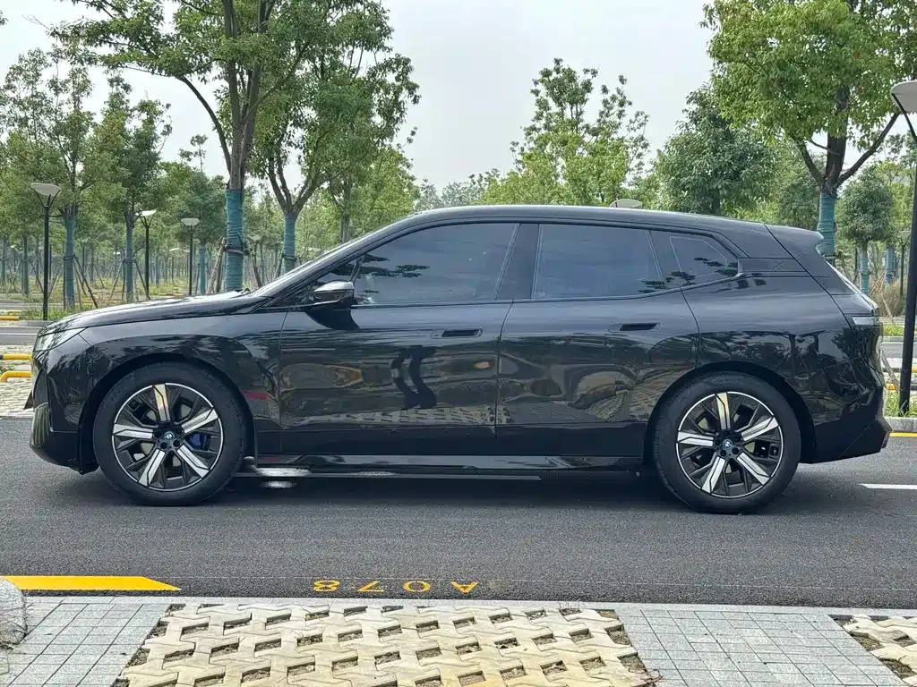 BMW iX 2022 из CN, фото 6
