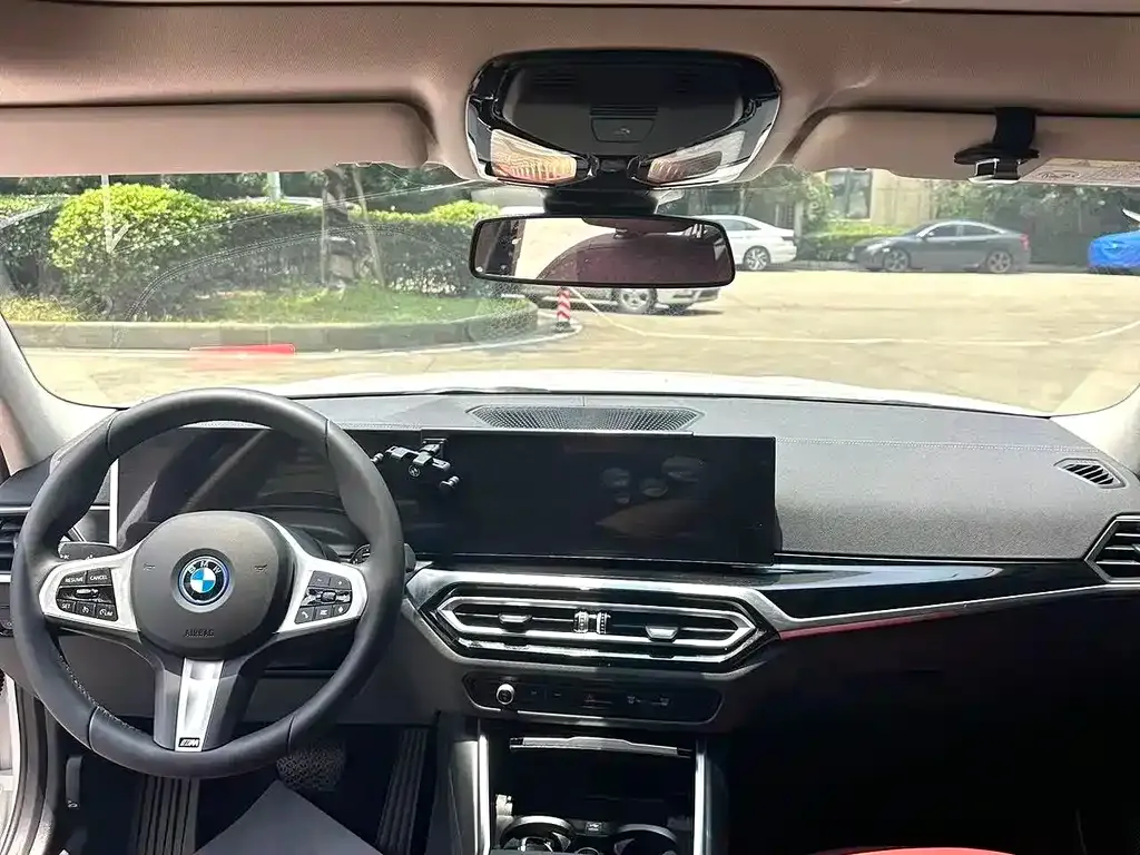 BMW i3 — фото 2