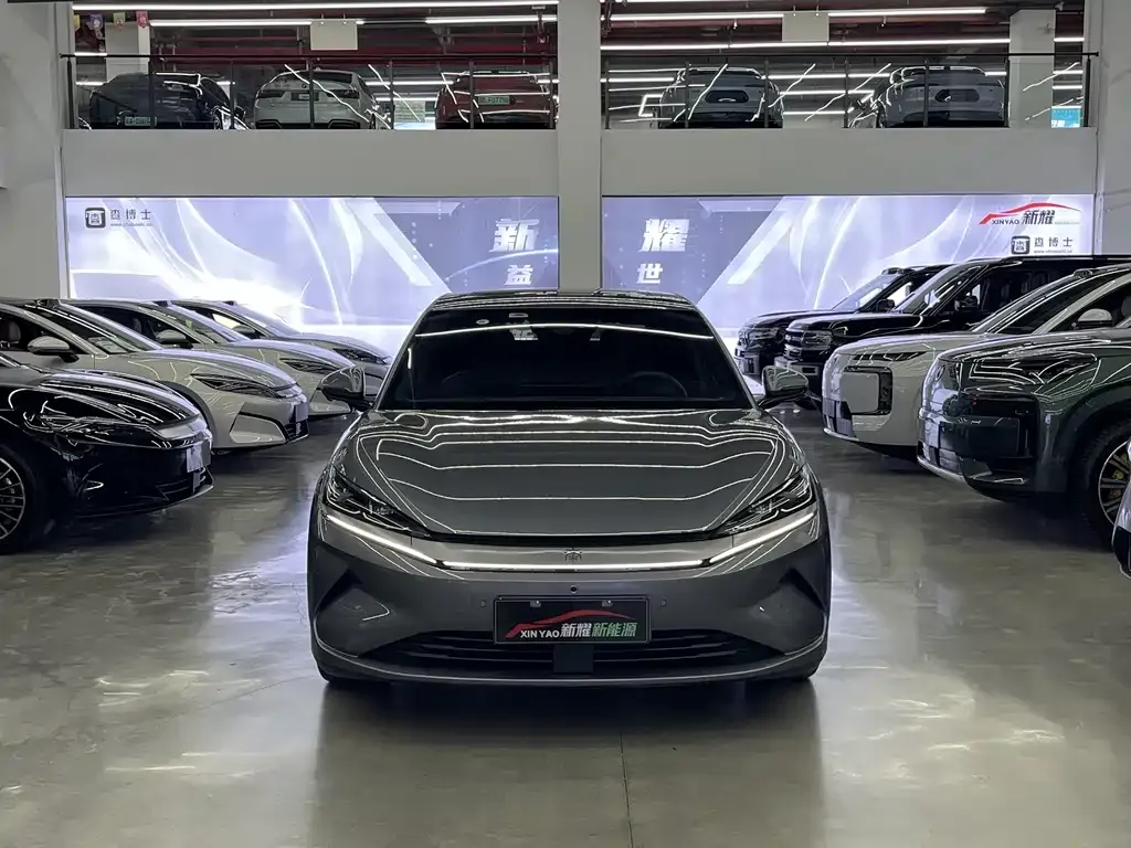 BYD Qin L — фото 7