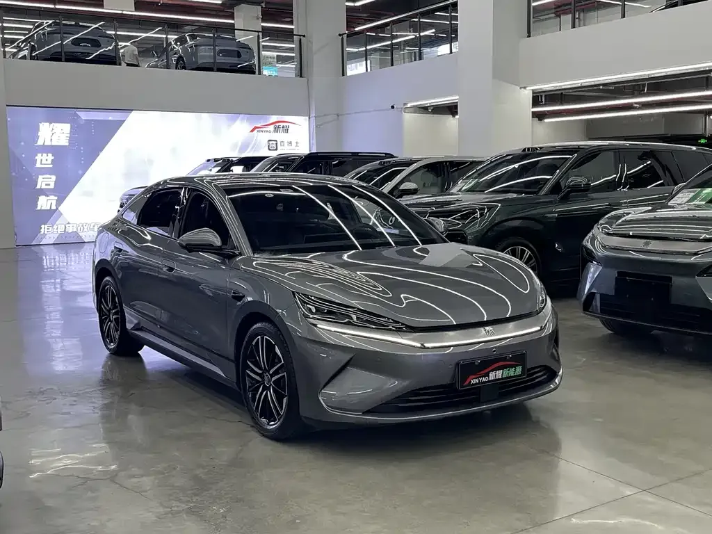 BYD Qin L — фото 3