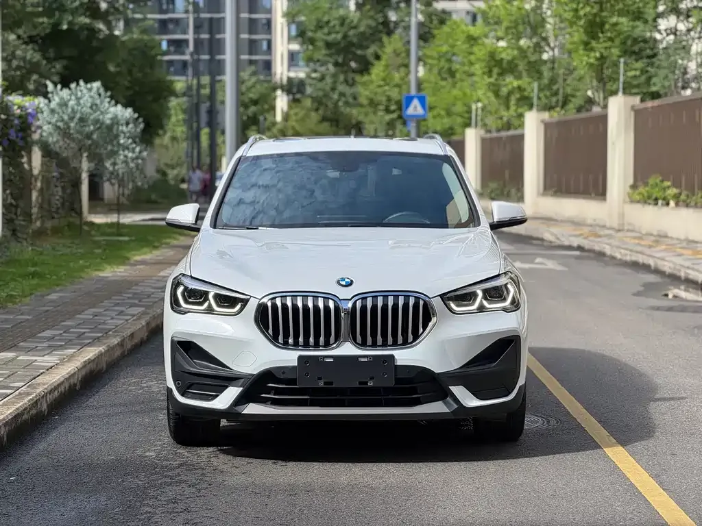 BMW X1 — фото 3