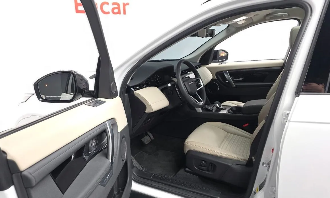 Land Rover Discovery Sport 2025 из KR, фото 4