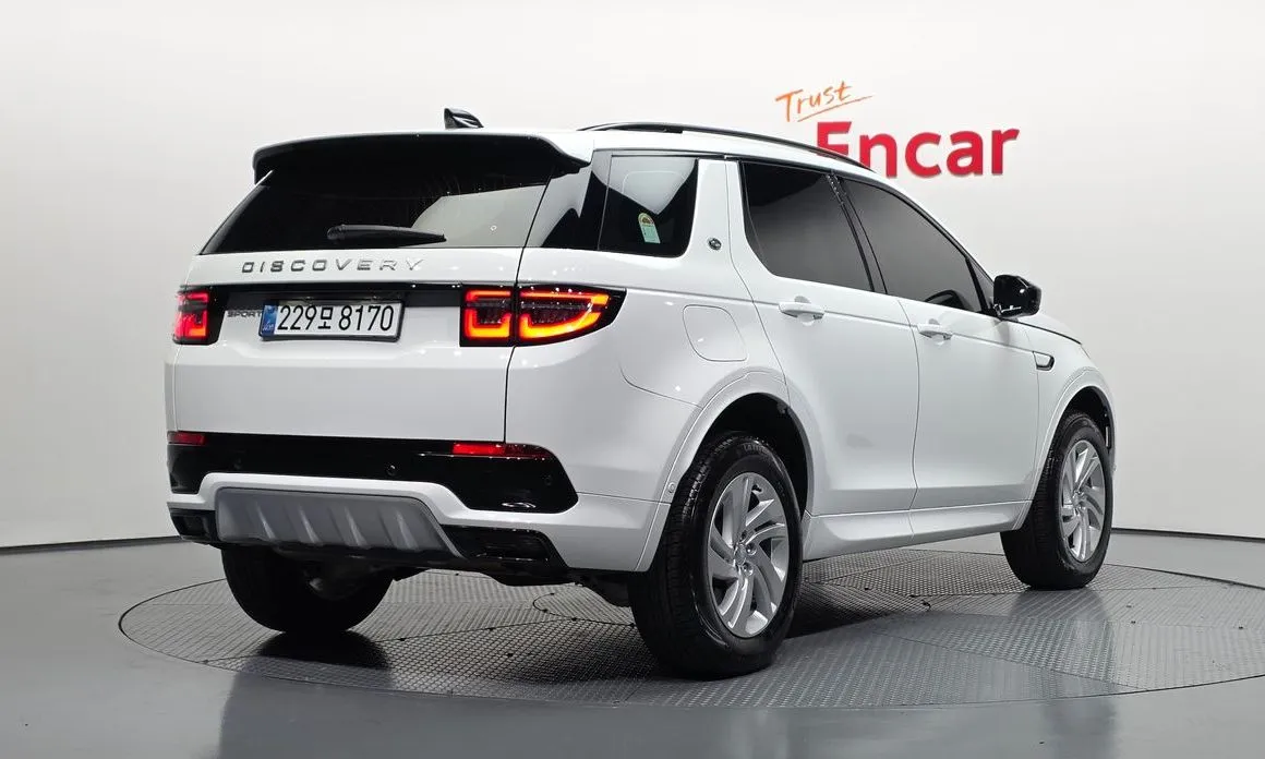 Land Rover Discovery Sport 2025 из KR, фото 3