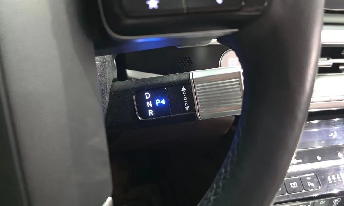 Hyundai Grandeur 2023 из KR, фото 9