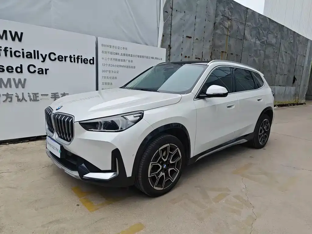 BMW X1 — фото 1