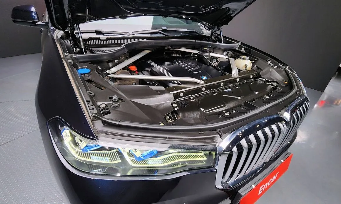 BMW X7 2021 из KR, фото 9