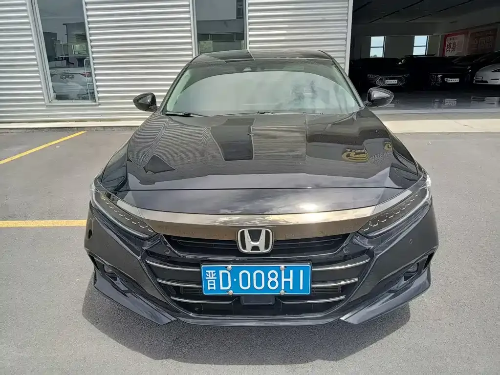 Honda Accord — фото 4