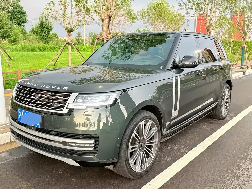 Land Rover Range Rover — фото 1