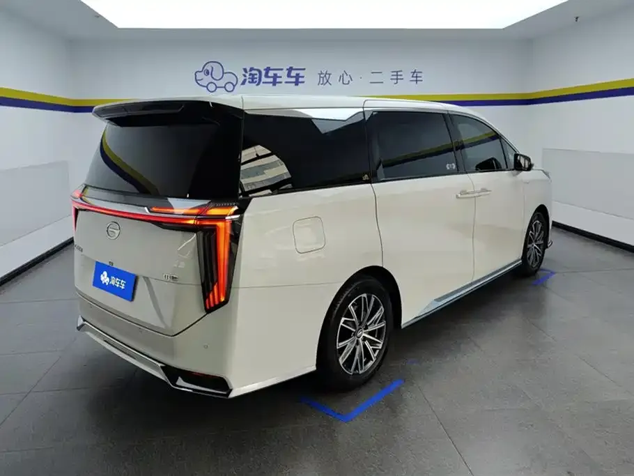 GAC Motor Trumpchi M8 — фото 4