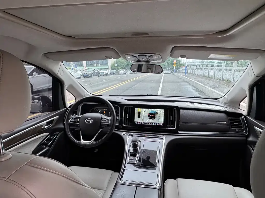 GAC Motor Trumpchi M8 — фото 6