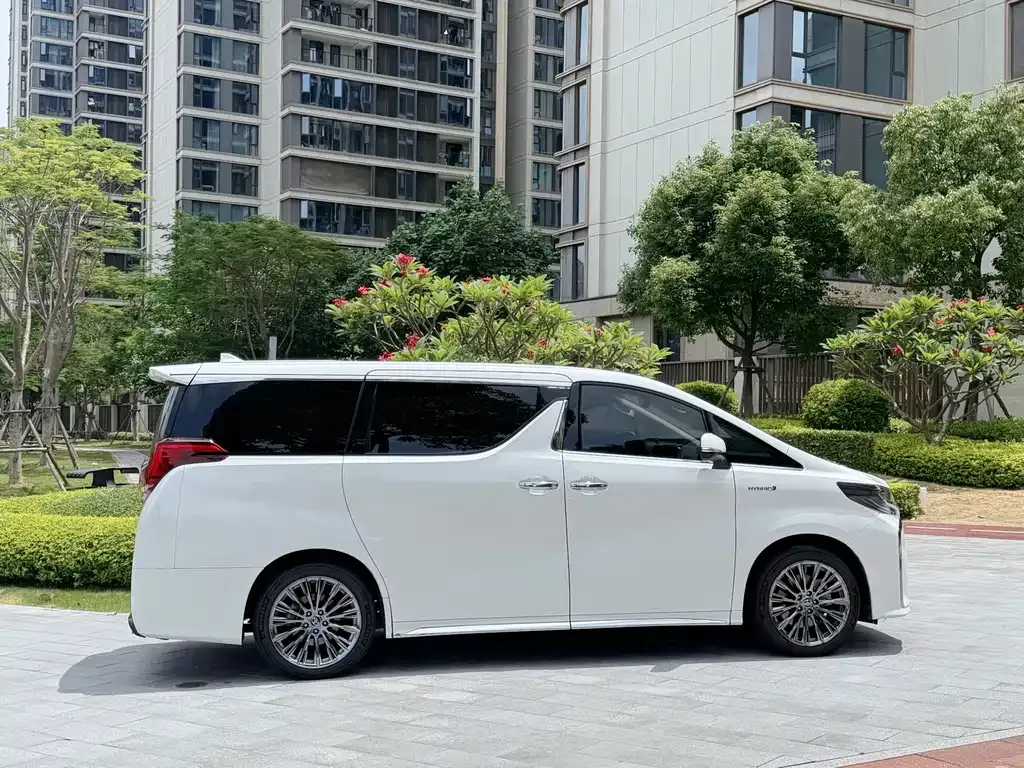 Toyota Alphard 2021 из CN, фото 5