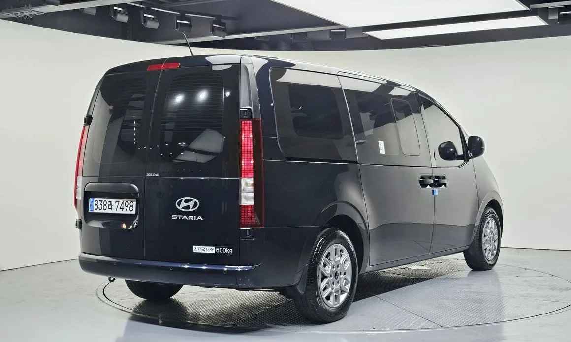 Hyundai Staria 2025 из KR, фото 6