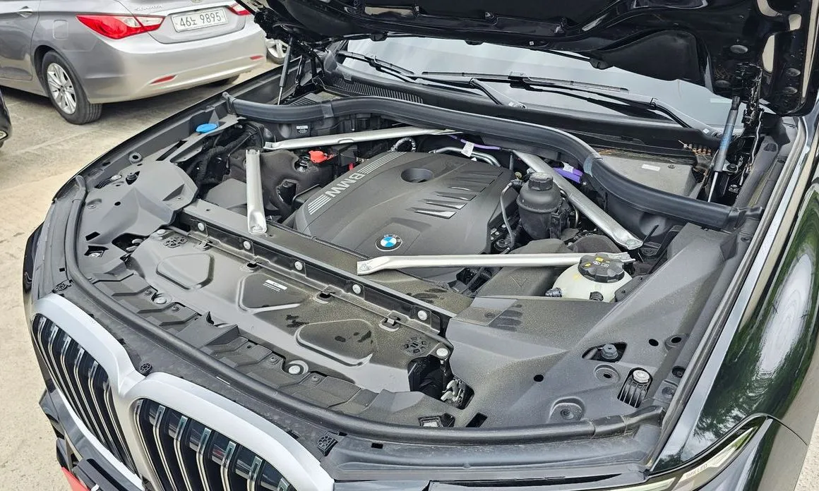BMW X7 2025 из KR, фото 8