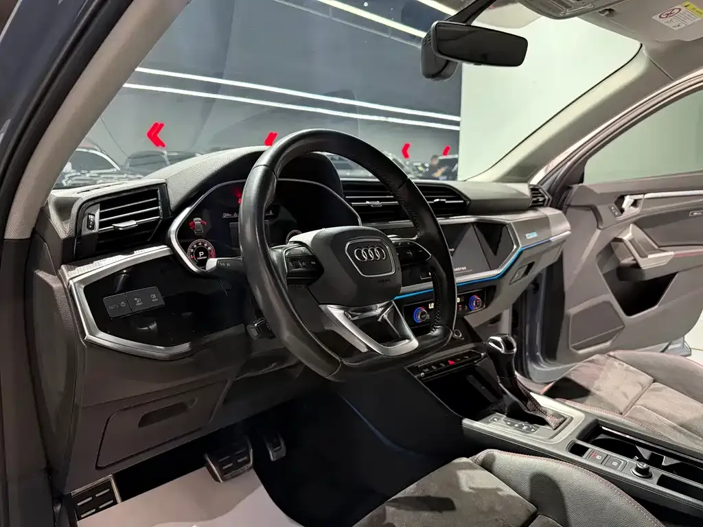 Audi Q3 Sportback — фото 5