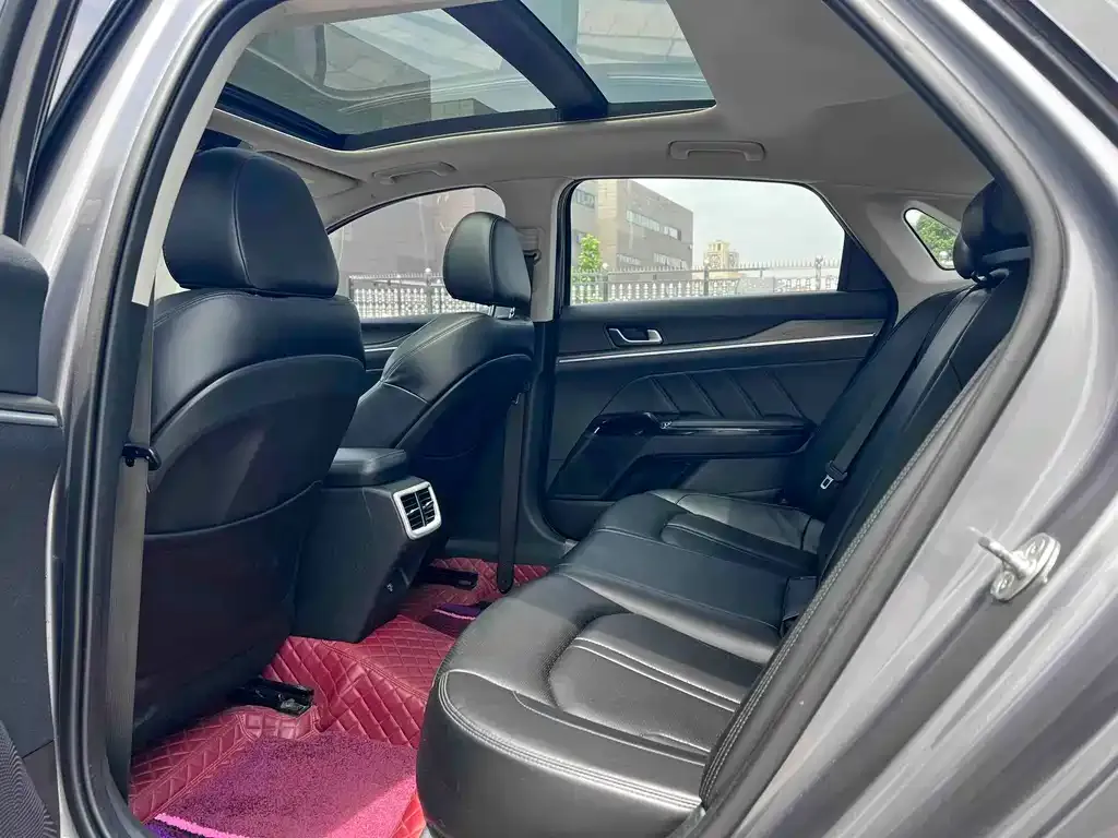Kia K5 2021 из CN, фото 6