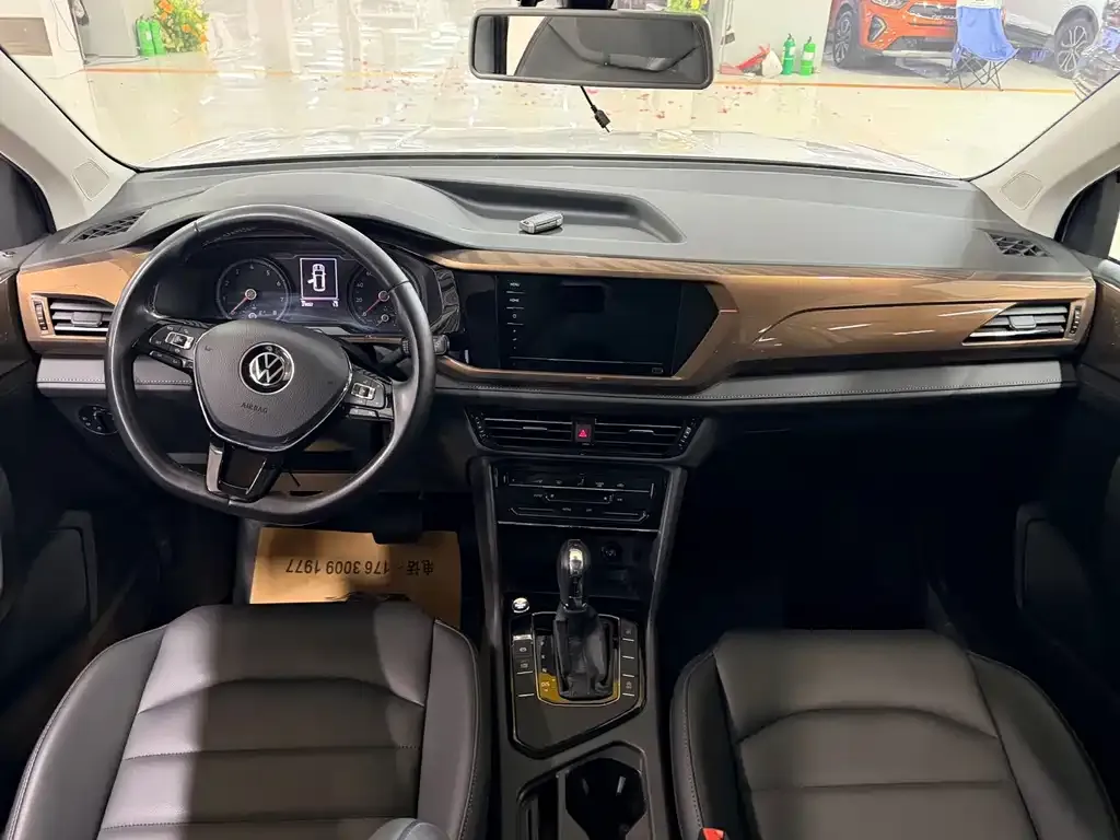 Volkswagen Tharu 2022 из CN, фото 10