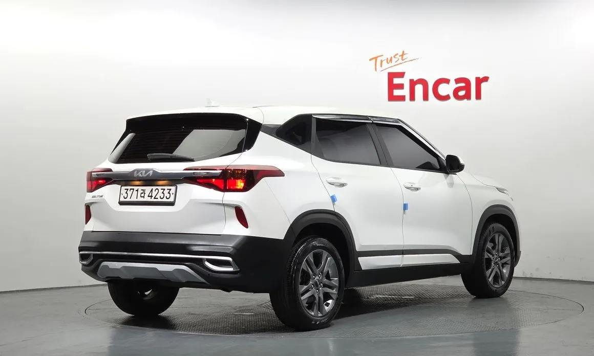 Kia Seltos 2023 из KR, фото 4