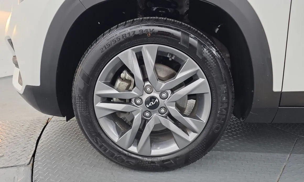 Kia Seltos 2023 из KR, фото 8