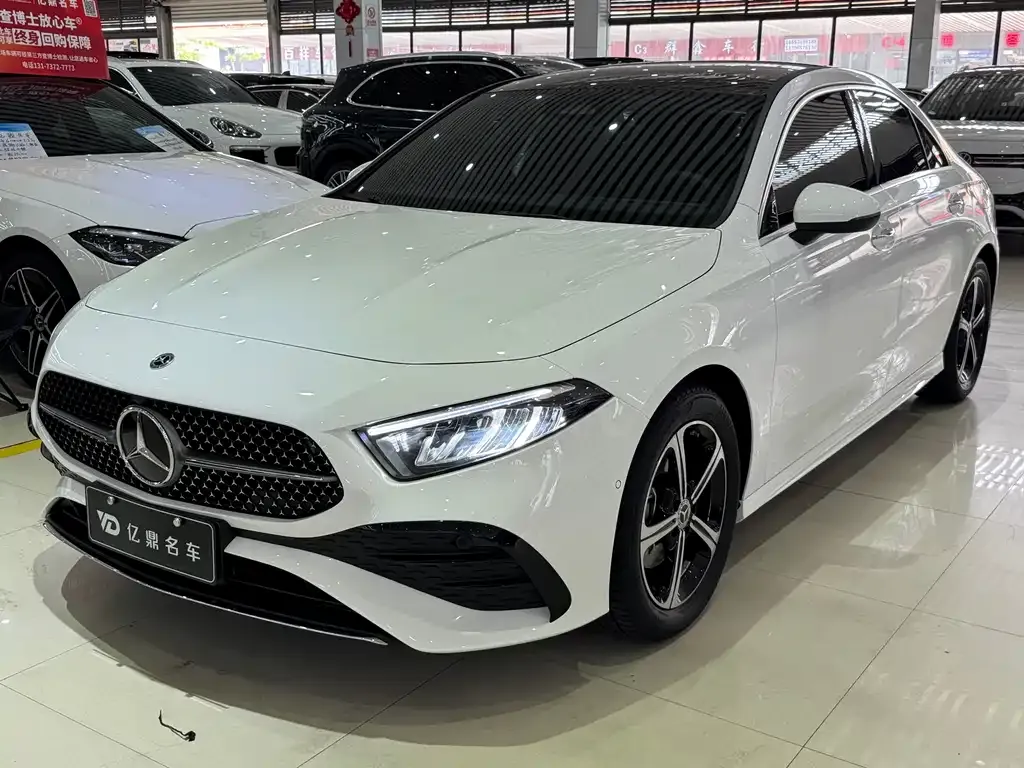 Mercedes-Benz A-Class — фото 1